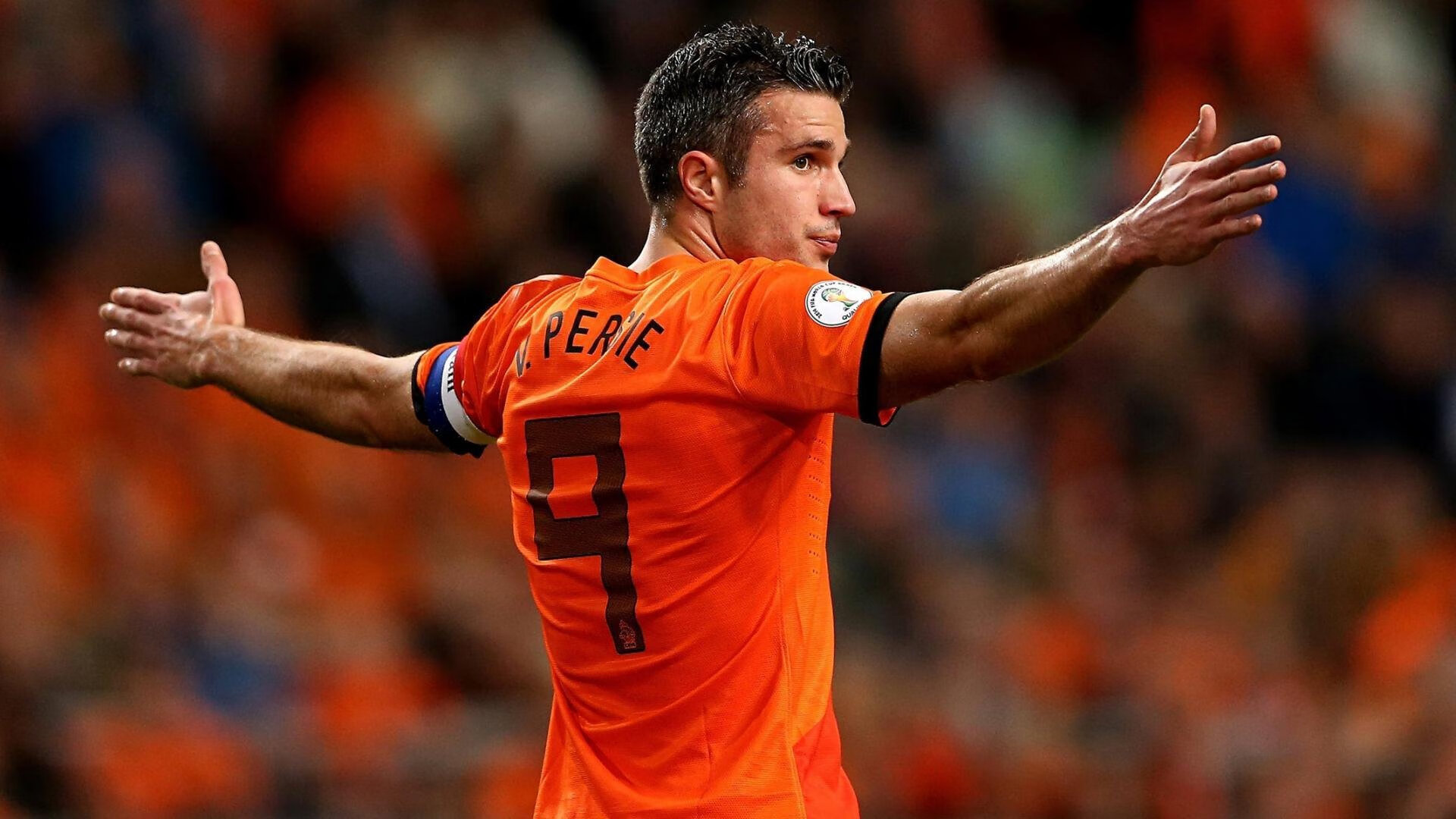 哈兰德双响一战3神迹,瓜帅盛赞比肩梅罗,曼城升英超第2,哈兰德战绩